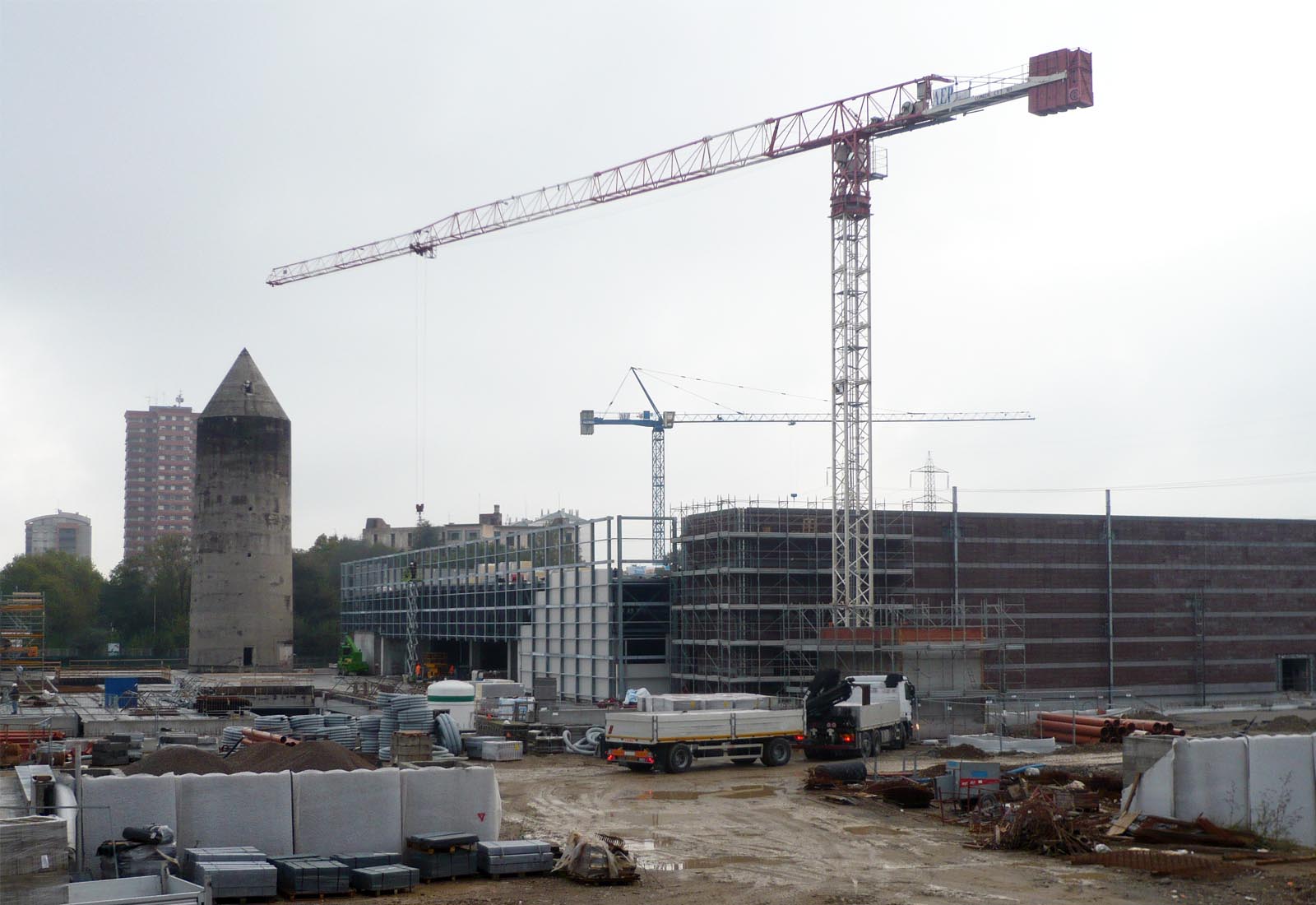 Esselunga Adriano mall Milan - The superstore construction site