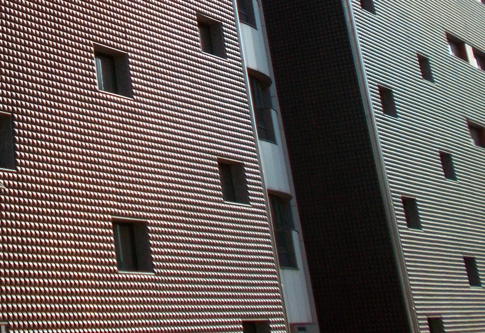 Building 22 Politecnico di Milano - Detail of the south facade