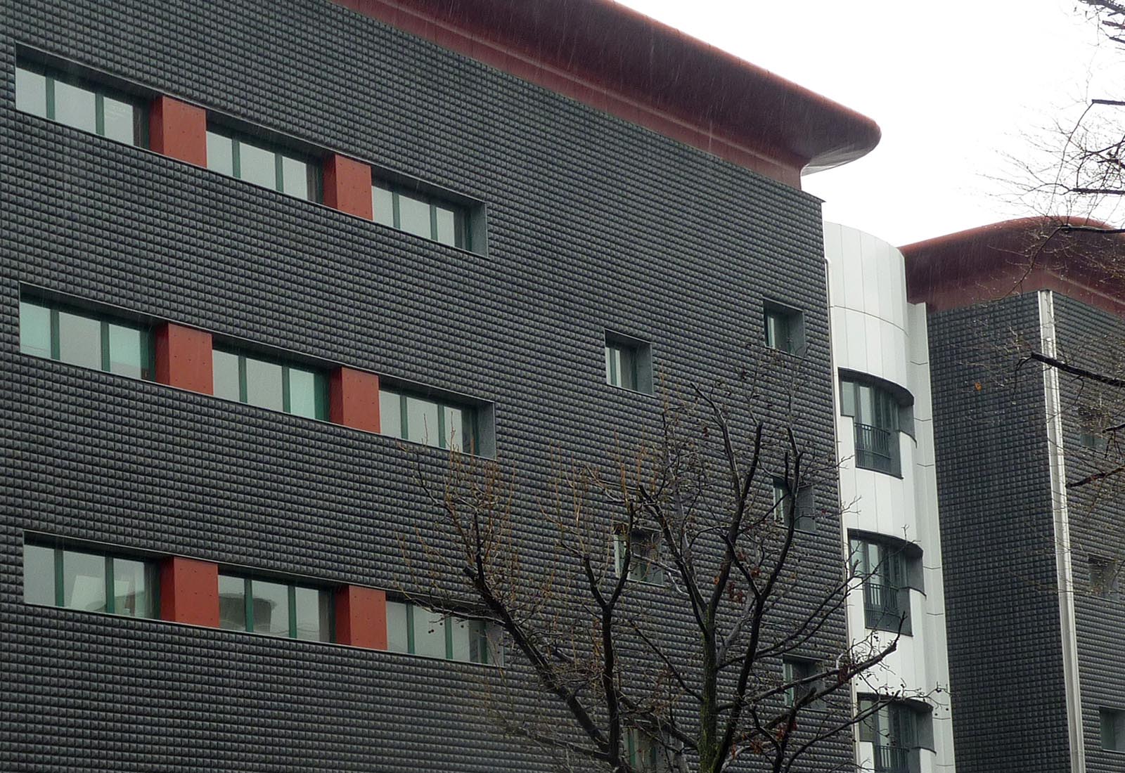 Building 22 Politecnico di Milano - The south facade