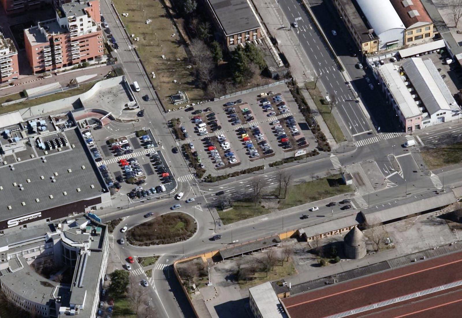 Parking lots in the Rubattino area Milan - Aerial view parking area P1