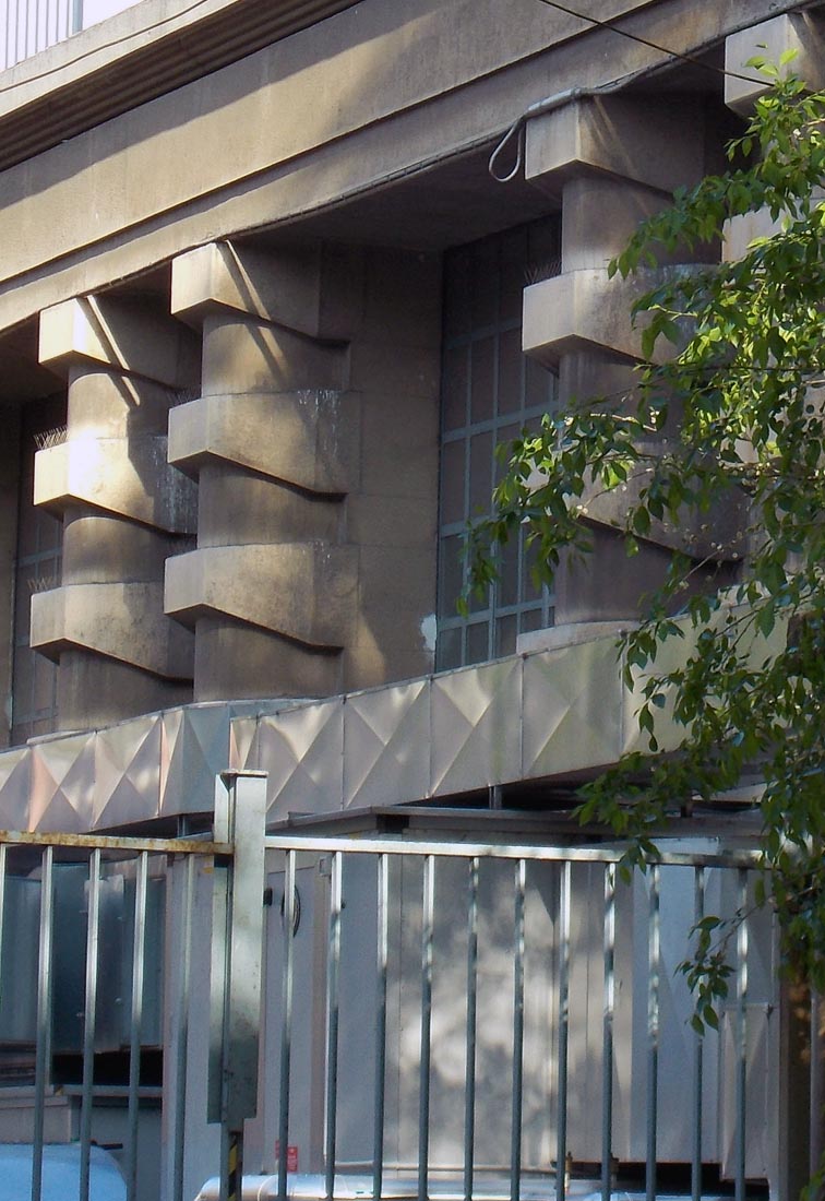 Photonics laboratories Politecnico di Milano - Detail of the facade