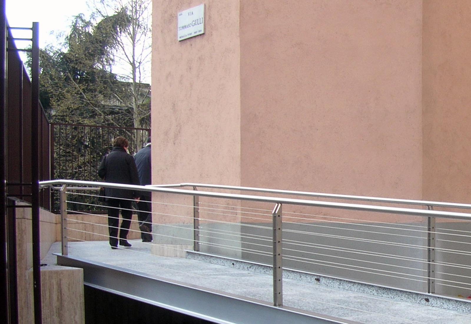 Church in Perucchetti square in Milan - Detail of the ramp