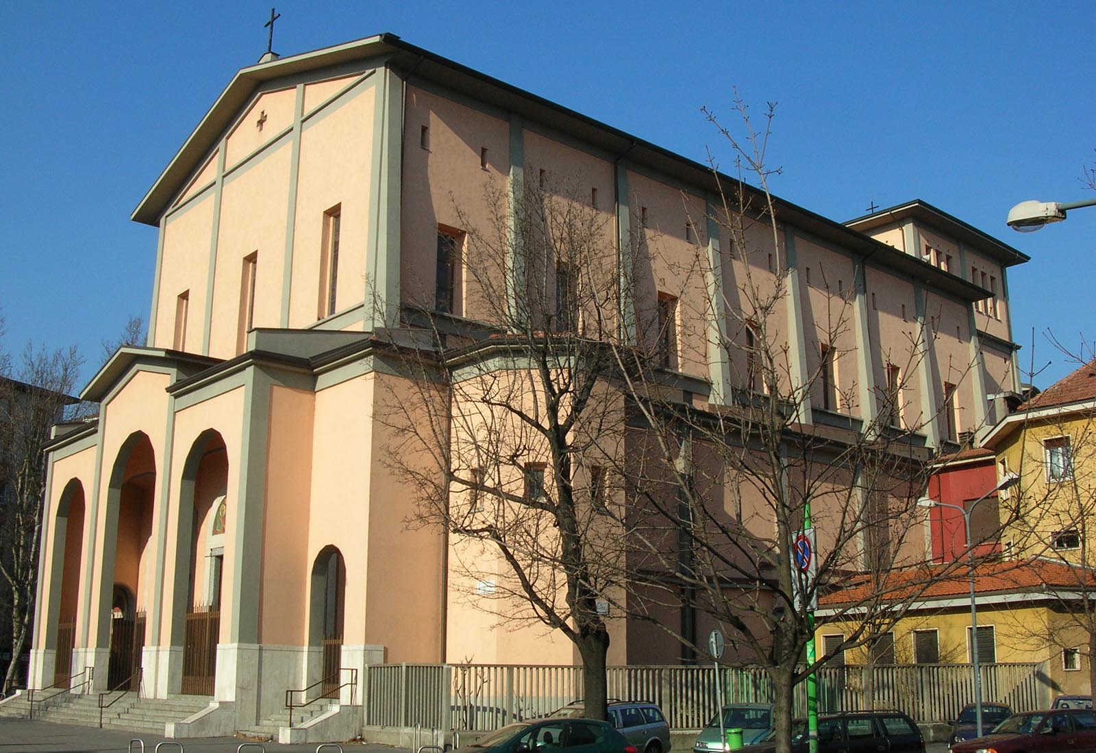 Church in Perucchetti square in Milan - The parish church