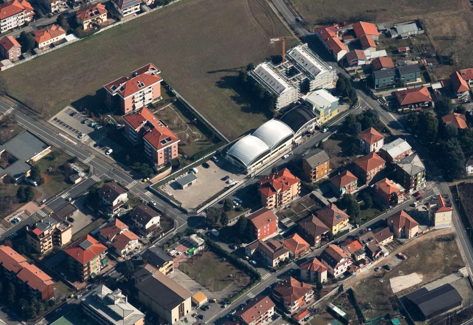 Funeral parlor in Rho - Aerial view