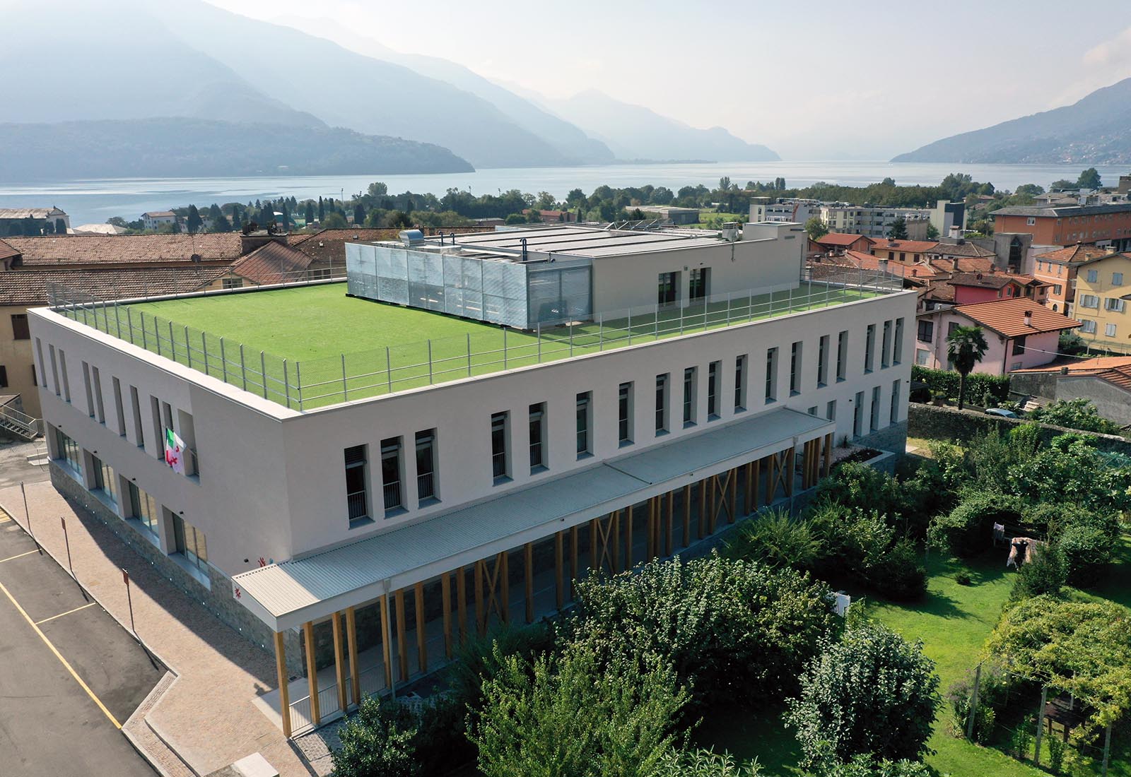 Primary school in Gravedona - Aerial view