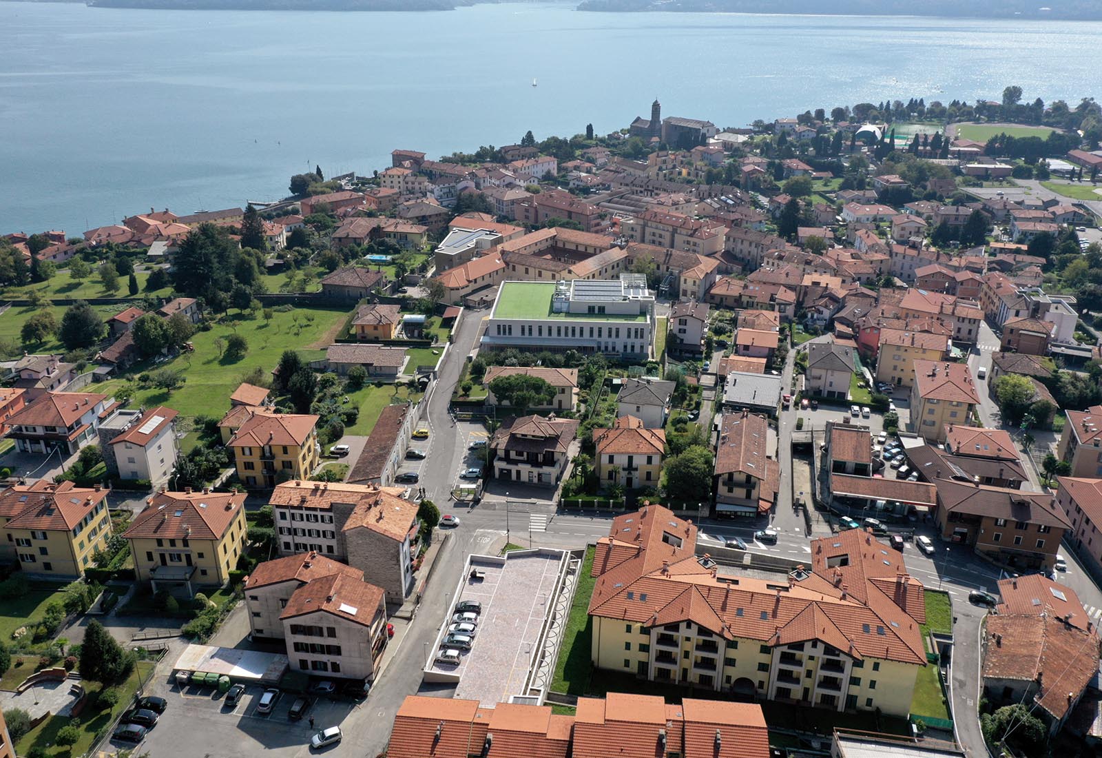 Primary school in Gravedona - Aerial view