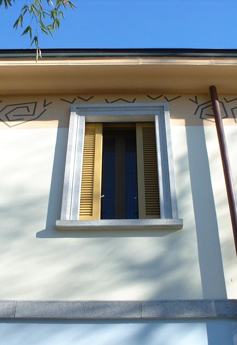 Restaurant Campo delle stelle in Vanzago - Detail of the facade