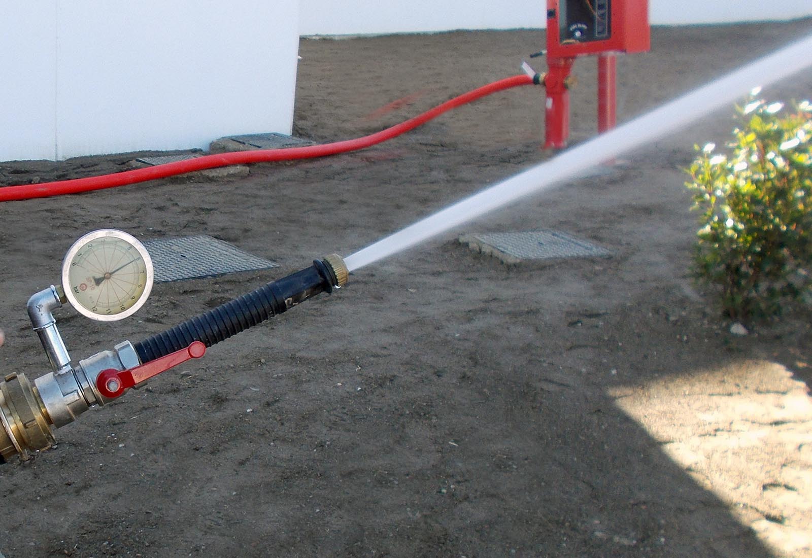 Decathlon Novara - Pressure testing of hydrants