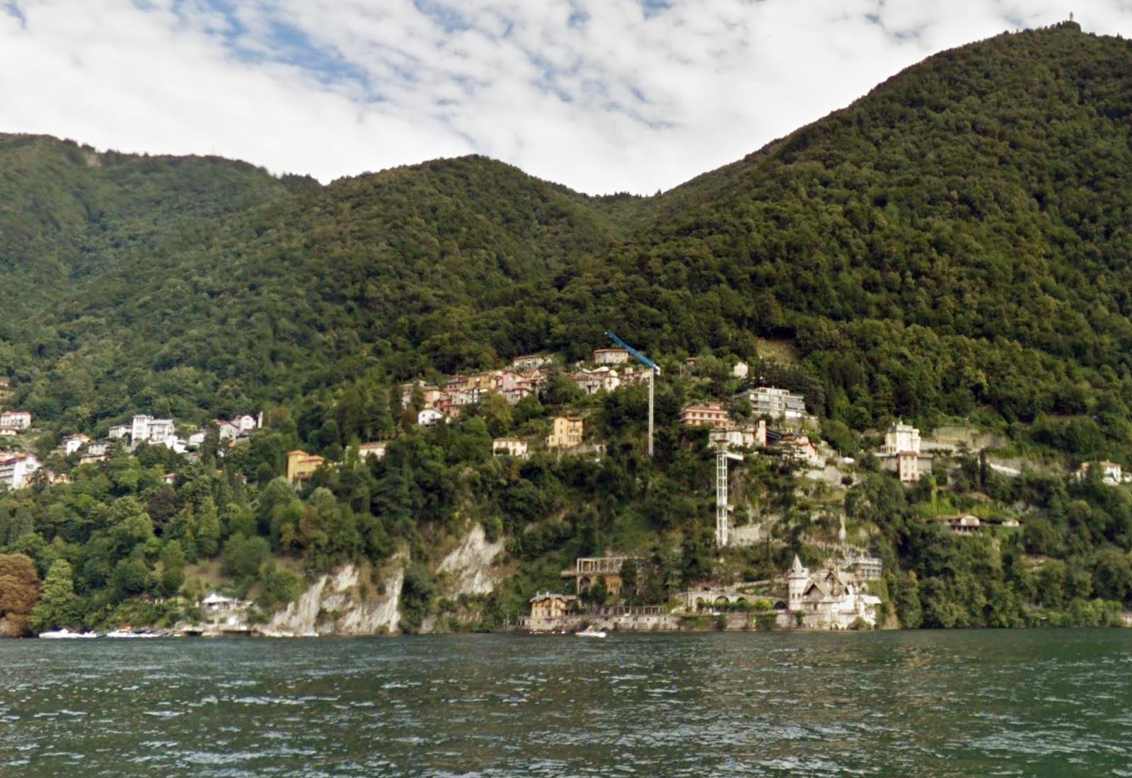 Historic villa in Blevio - View from the lake