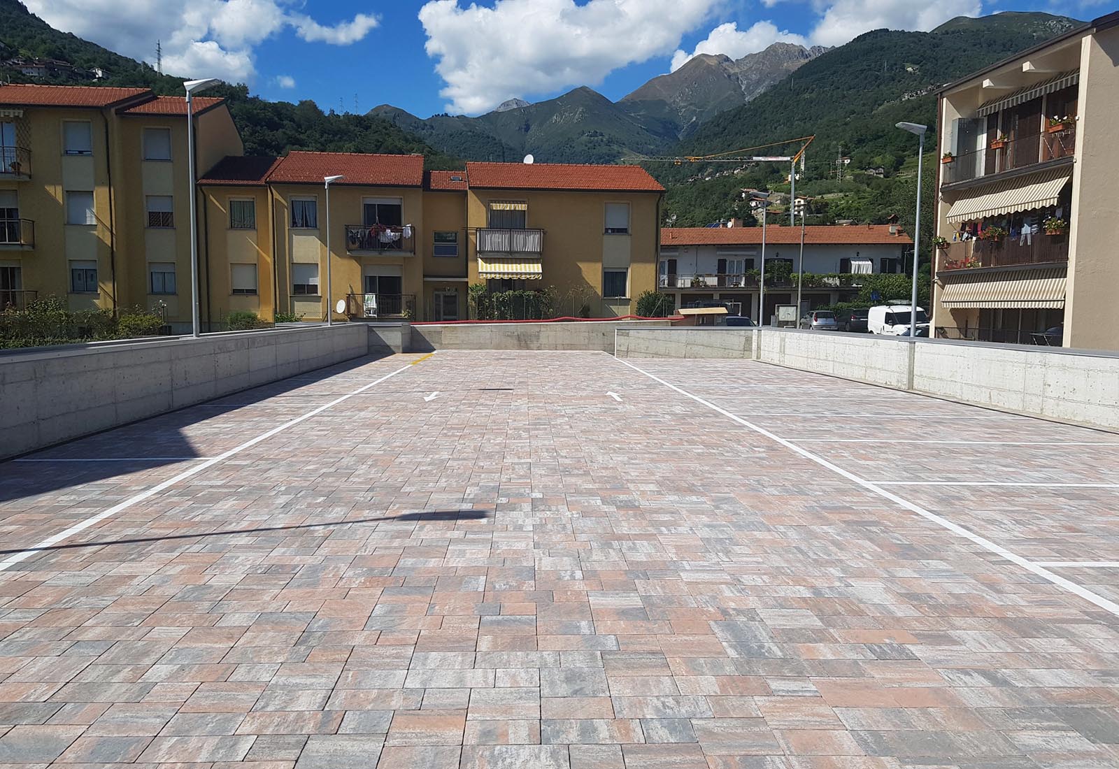 Public underground garage in Gravedona - Upper parking area