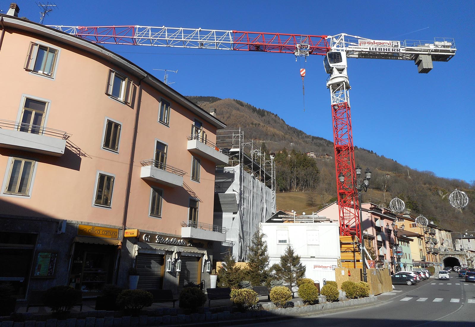 Hotel Touring in Edolo - The construction site