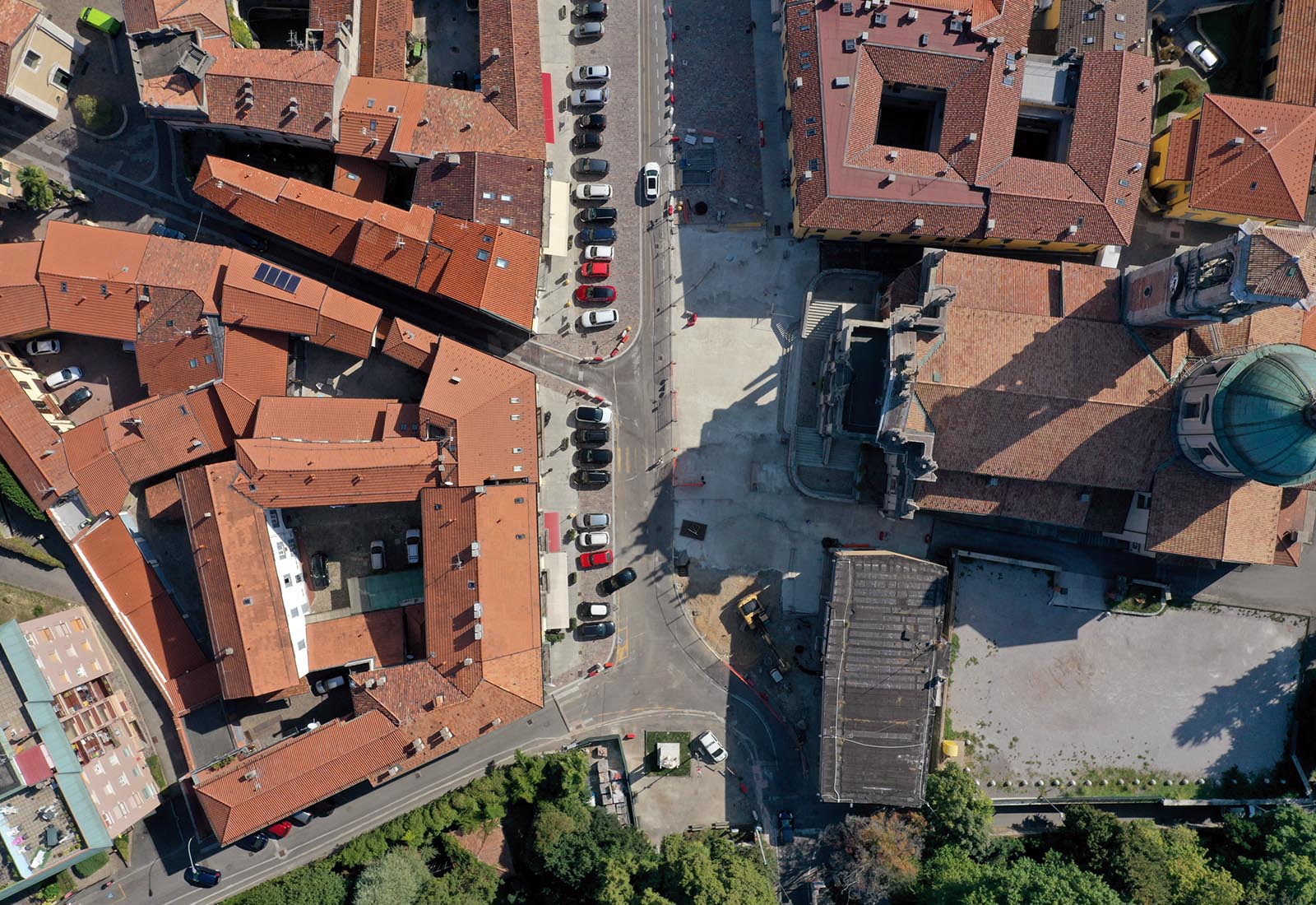 Piazza Libertà ad Appiano Gentile - Il cantiere