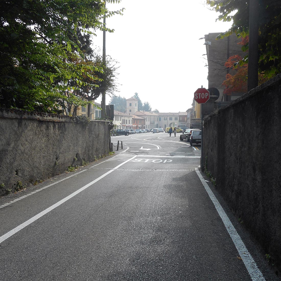 Piazza Libertà ad Appiano Gentile - Scorcio da via Garibaldi