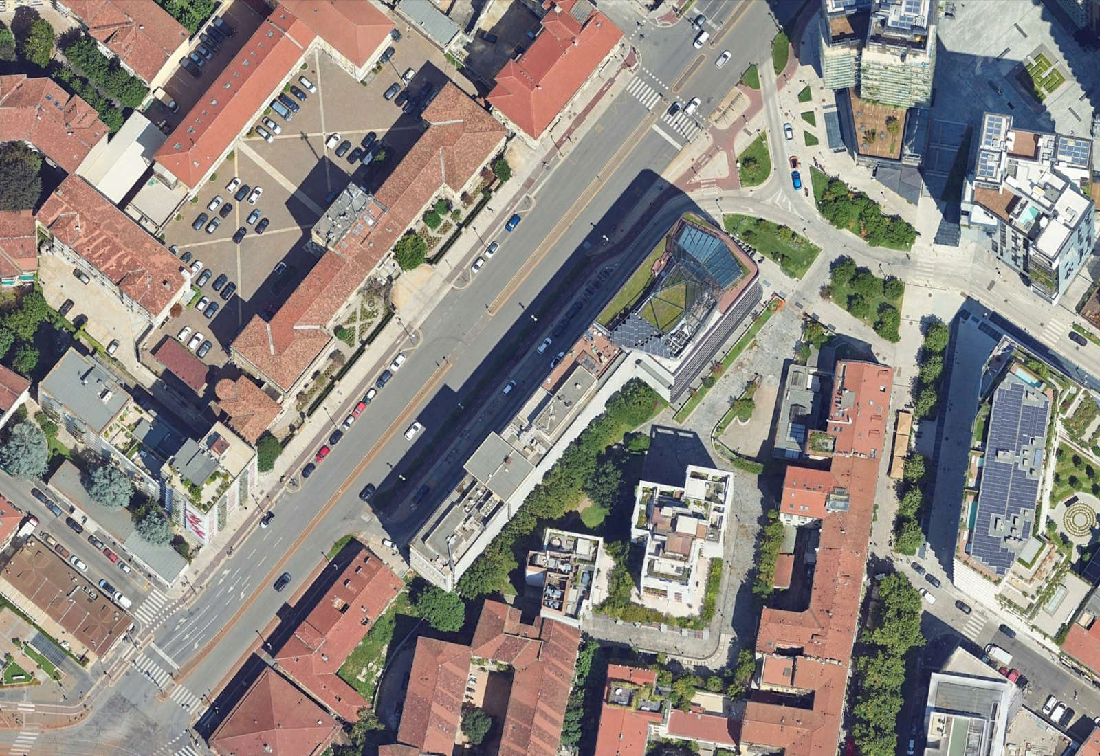 Redevelopment of Melchiorre Gioia street in Milan - Aerial zenithal view