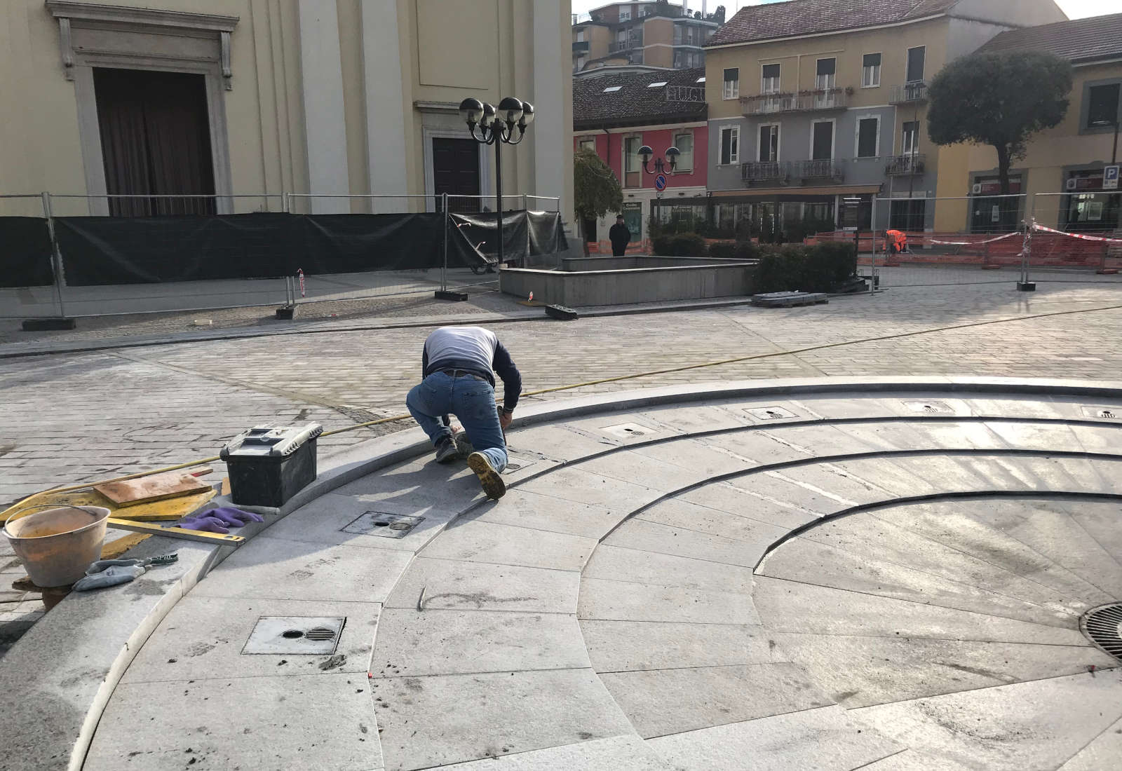 Urbanization works Piano del Centro in Brugherio - The construction site in Roma square