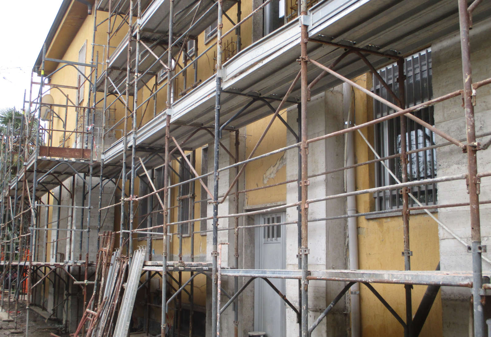 Police station in Parabiago - The construction site