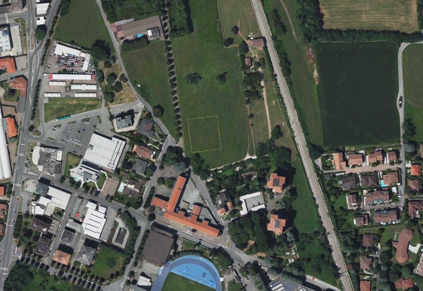 Sports fields and service building in Seregno - Intervention area