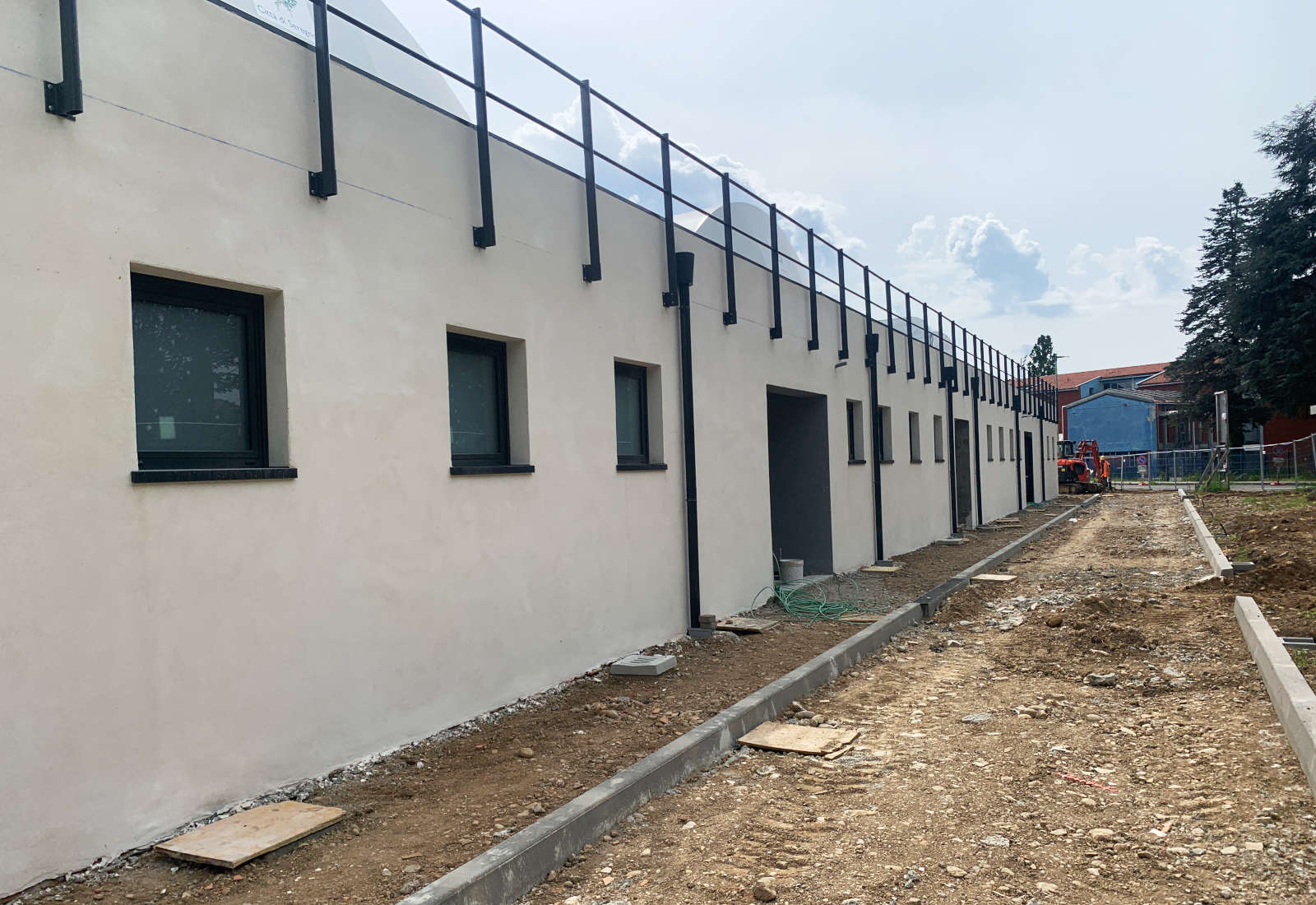 Sports fields and service building in Seregno - The construction site