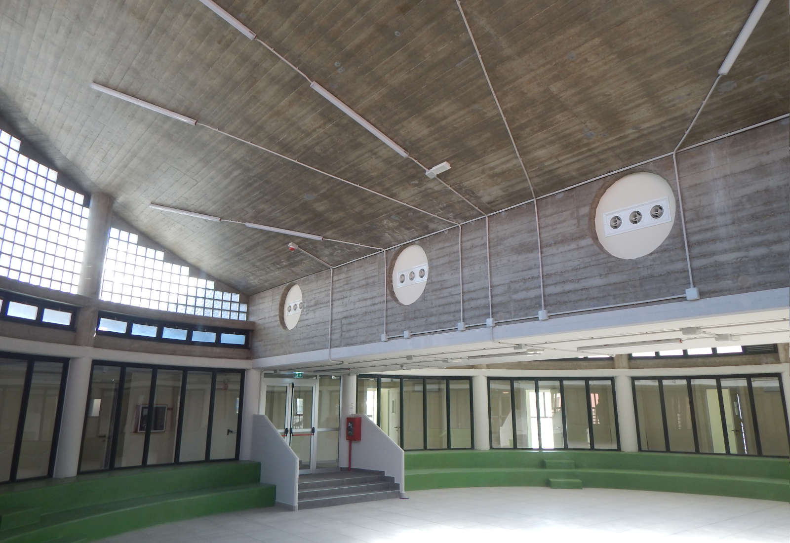 Centro civico di piazza Puccini a Pieve Emanuele - Vista