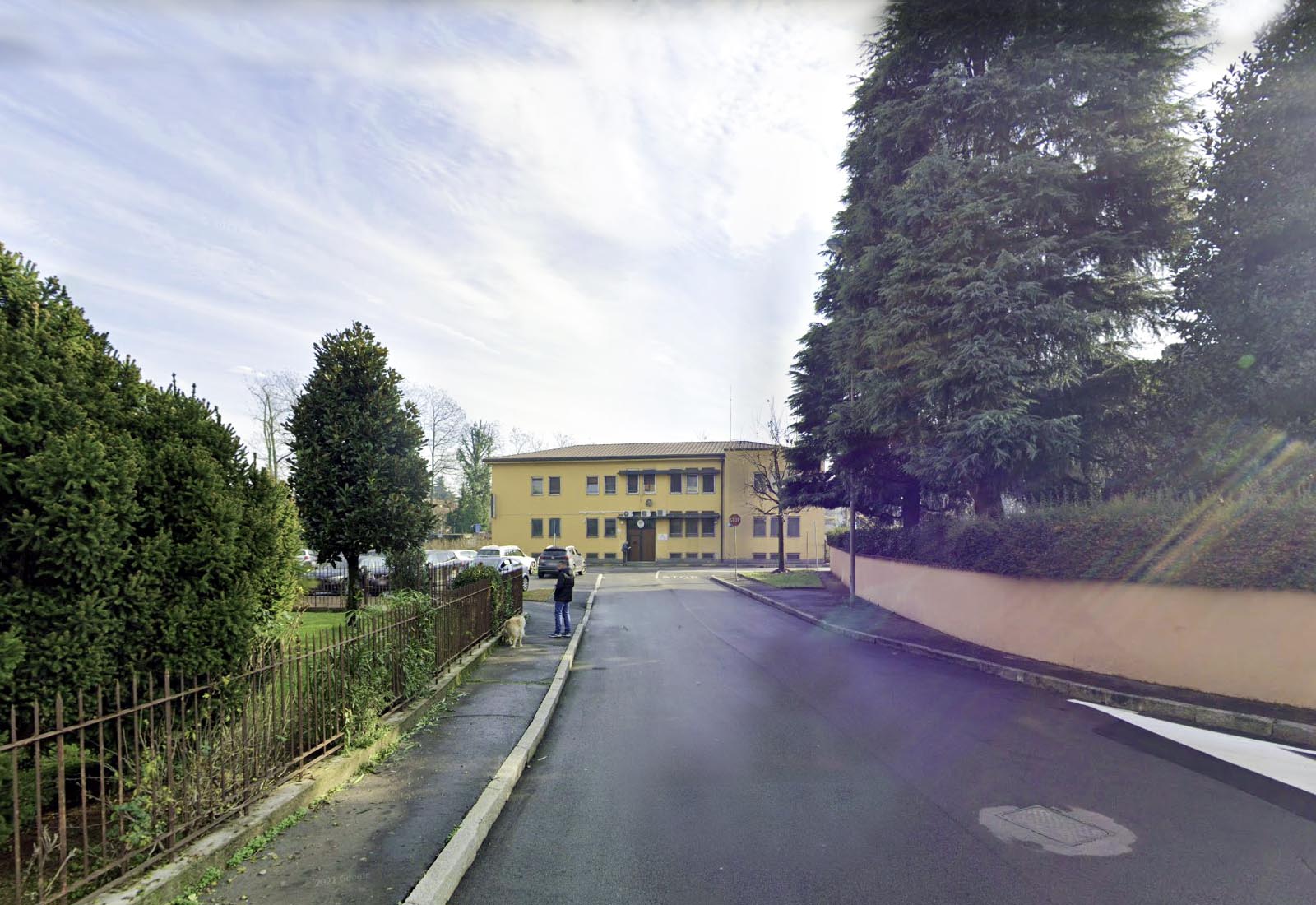 Police station in Parabiago - View of the existing building