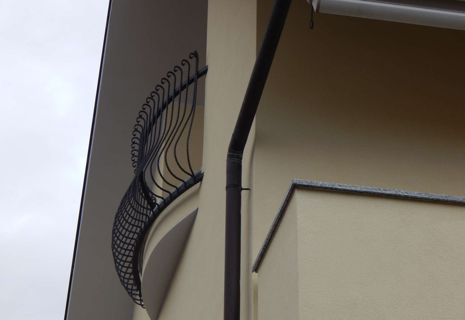 Semi-detached houses in Rho, Acquedotto street - Detail