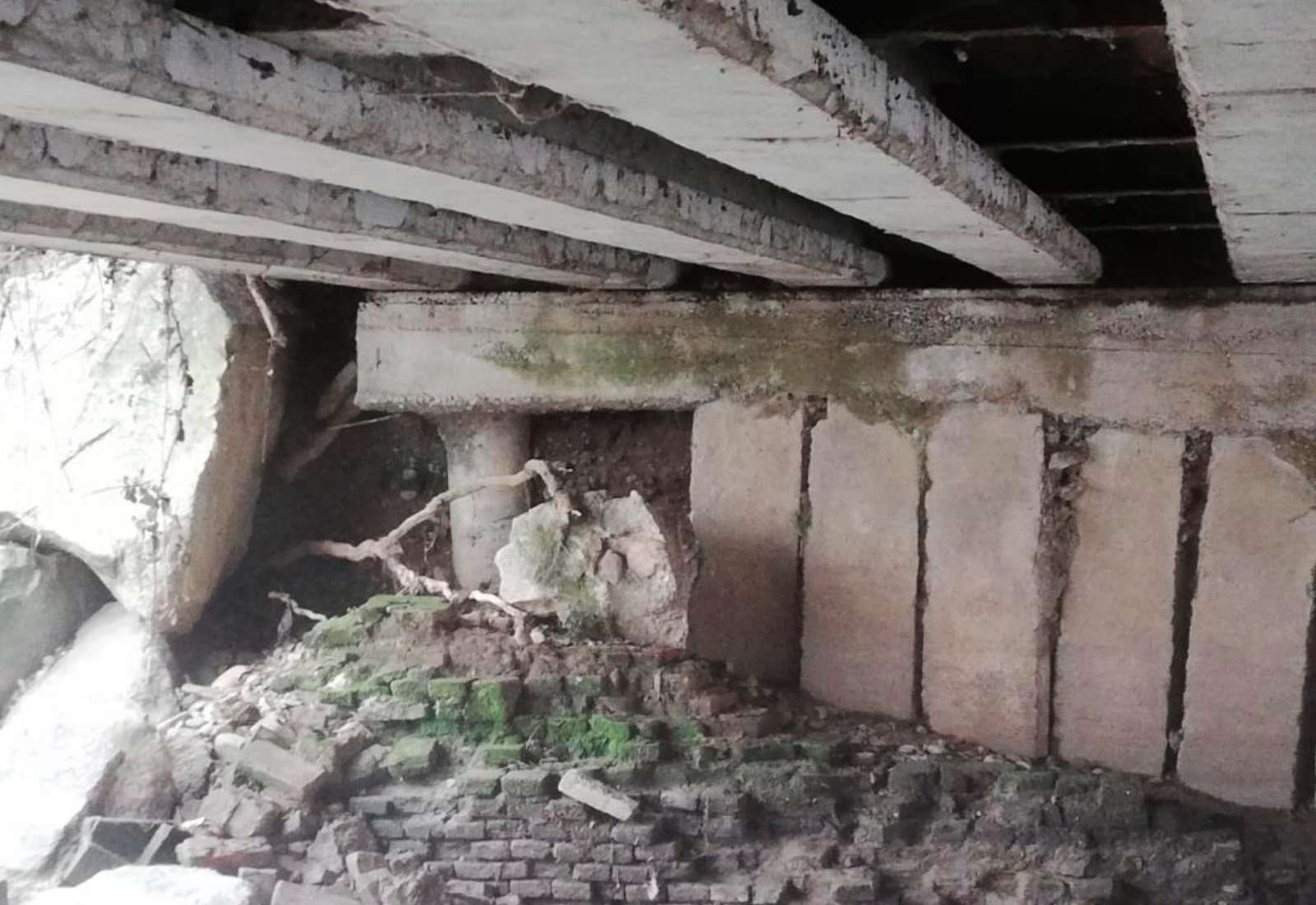 San Martino street bridge over the Olona river in Rho - View