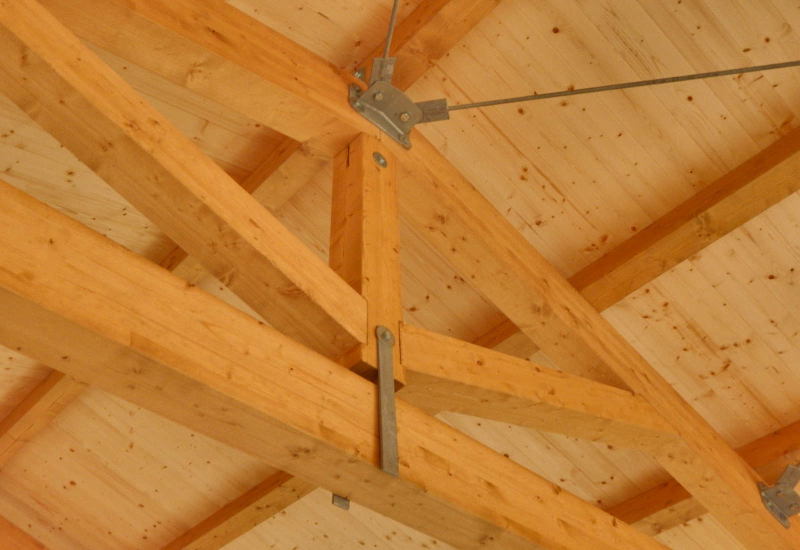 Wooden building for services in public park, Buccinasco - Detail