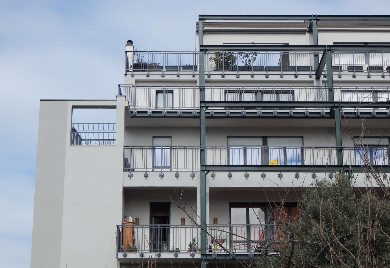 Residential ensemble, 20 A. Ponti street, Milan - View